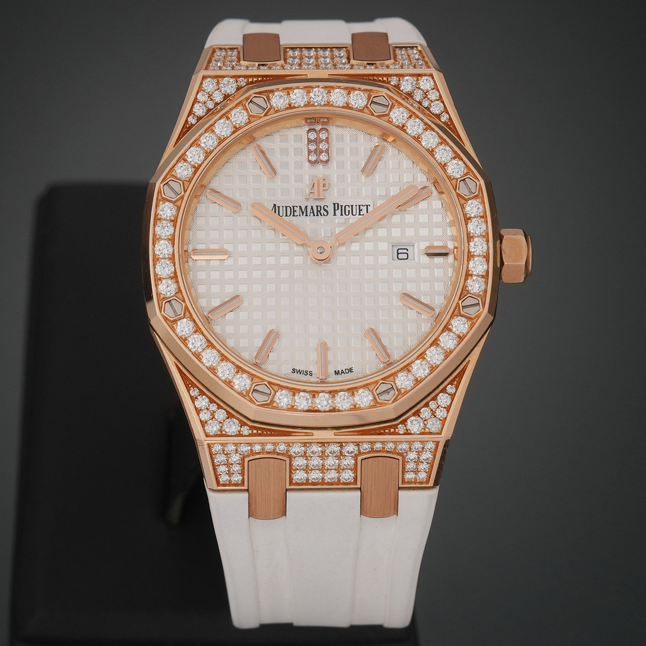 AUDEMARS PIGUET(USED)오데마피게 로얄오크 33 다이아베젤 67652OR